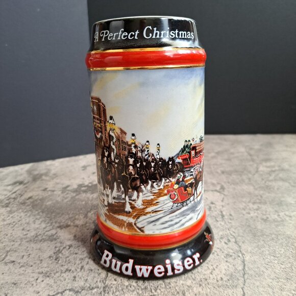 Vintage 1992 Budweiser Holiday Christmas Commemorative Beer Stein - Picture 8 of 15